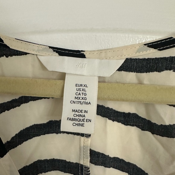 H&M zebra print dress - Picture 4 of 5
